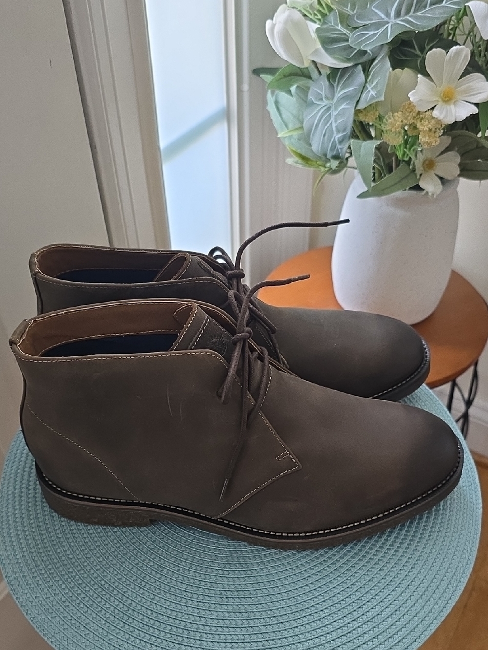Dockers Brand Brown Men's Chukka Boots - Lace-Up Desert Styledockers Size 10.5